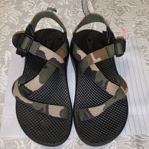 Chaco  sandals  good conditions clean size 6